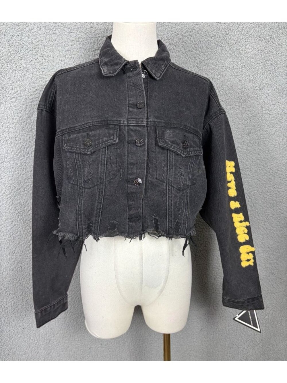Trio Urban Women's Smiley Yellow Denim Crop Jacket Distressed Black S/M NWT's